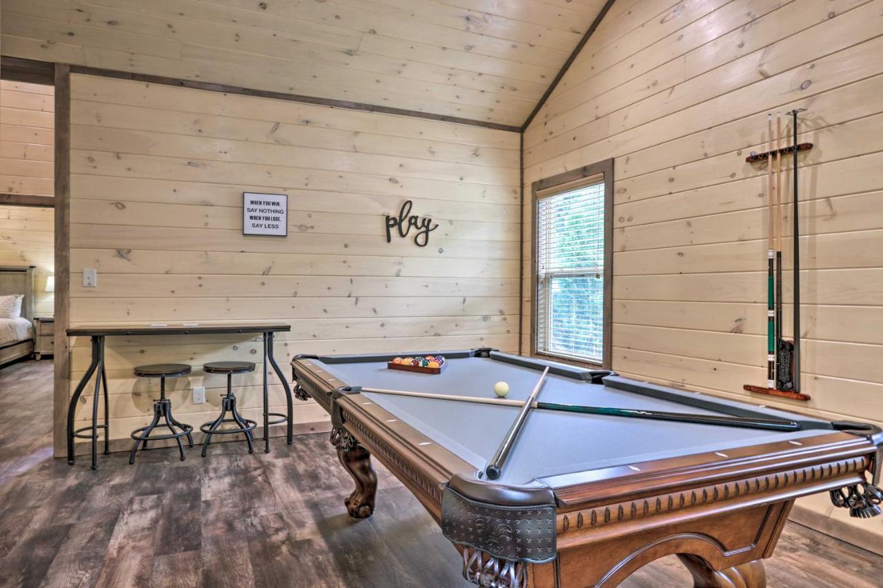 Smoky Cove Retreat With Private Hot Tub And Deck! Villa Sevierville Ngoại thất bức ảnh