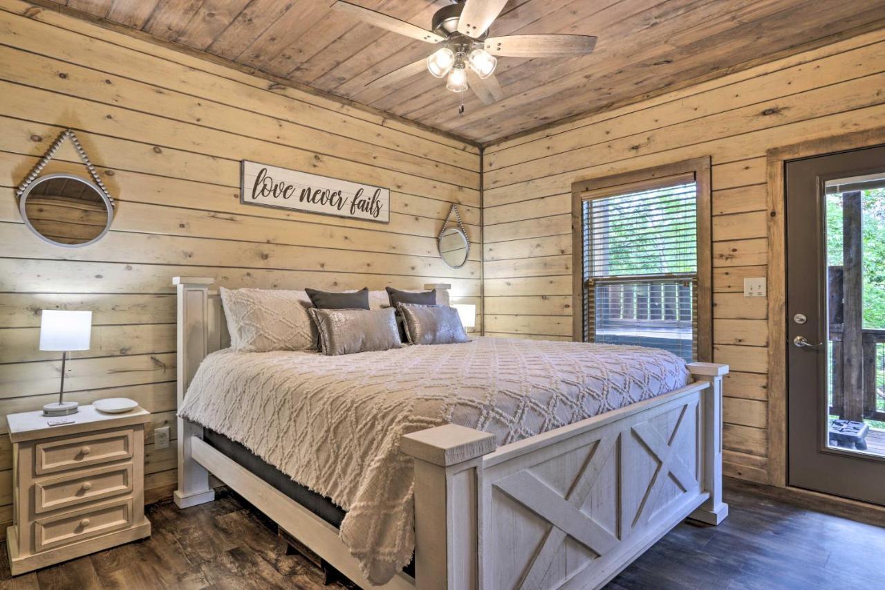Smoky Cove Retreat With Private Hot Tub And Deck! Villa Sevierville Ngoại thất bức ảnh
