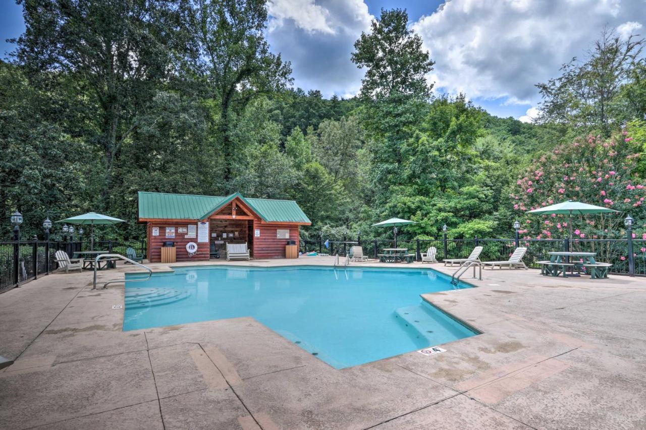 Smoky Cove Retreat With Private Hot Tub And Deck! Villa Sevierville Ngoại thất bức ảnh